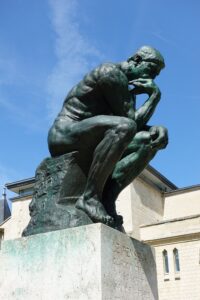 Photo of Rodin's sculpture of The Thinker (Le Penseur)